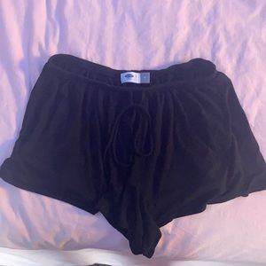 old navy black shorts